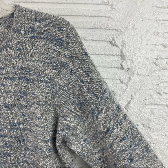 Pure Jill Wool Cashmere Blend Sweater Blue Gray Asymmetric Hem Quiet Luxury M - Picture 5 of 16